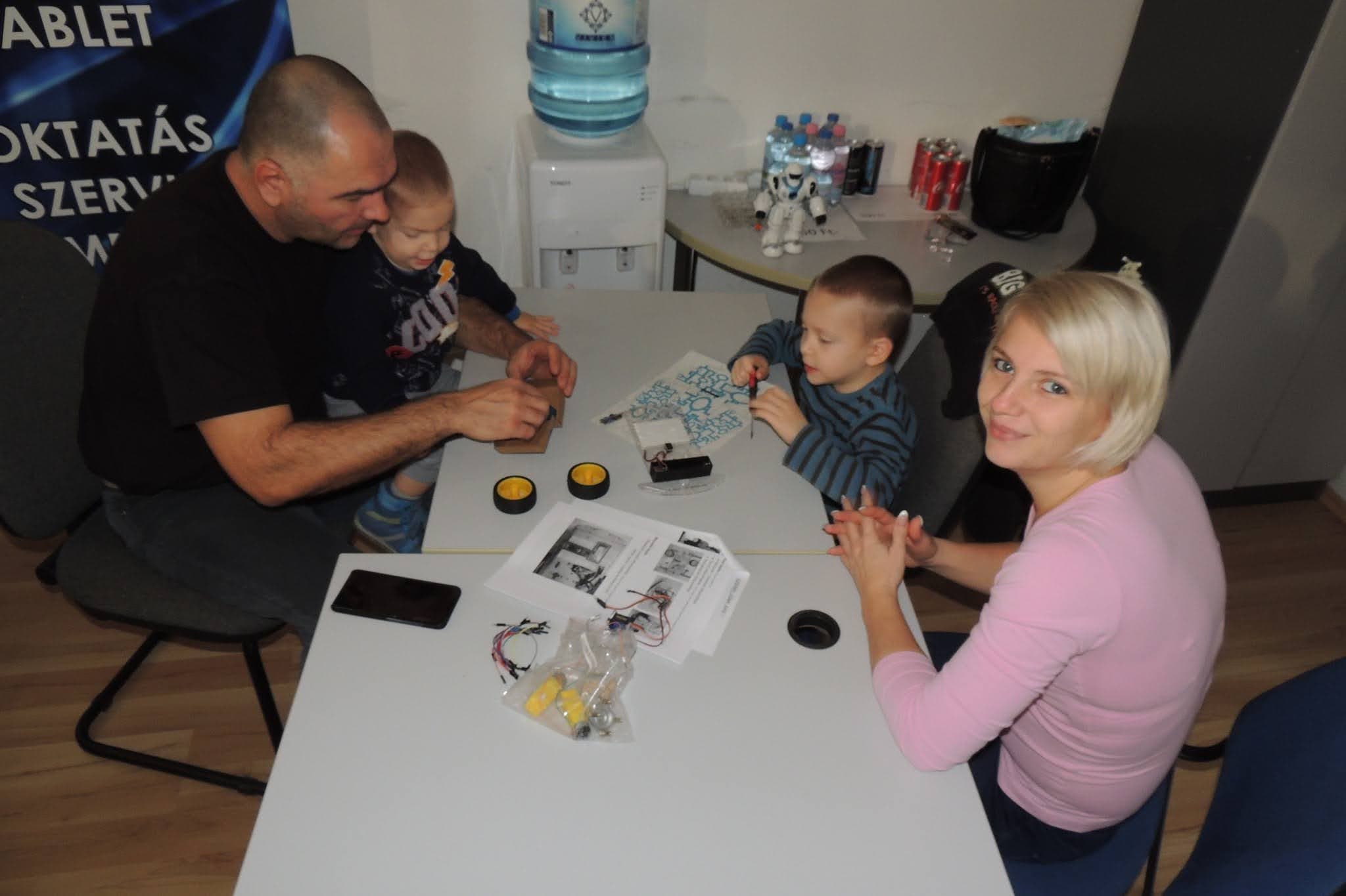 Szereljünk apa szakkör